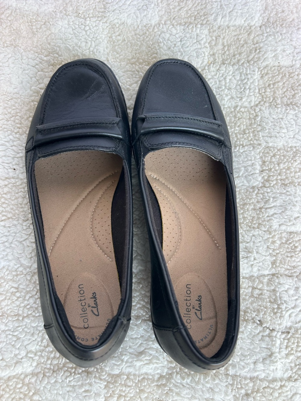 Clarks Black Leather Women's Slip-On Penny Loafers